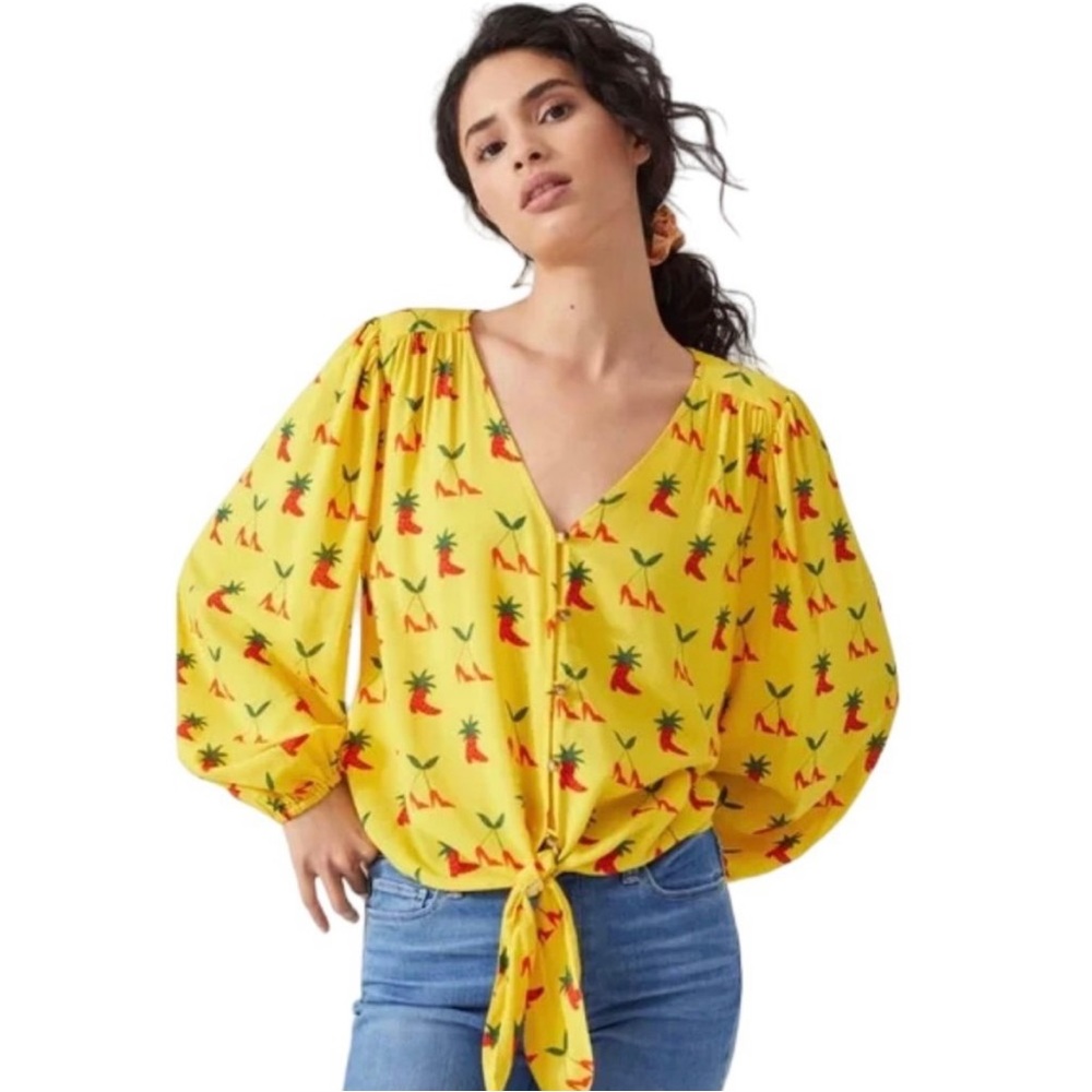 Anthropologie Kendra Dandy Dreamer Buttondown Top Yellow Strawberry Size 4